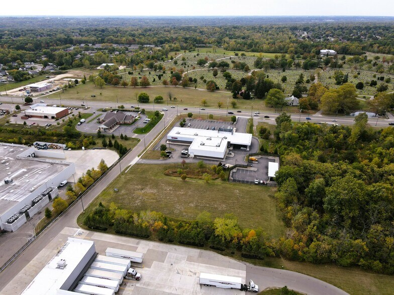 N Dixie Dr, Dayton, OH à louer - Photo du bâtiment - Image 3 de 4