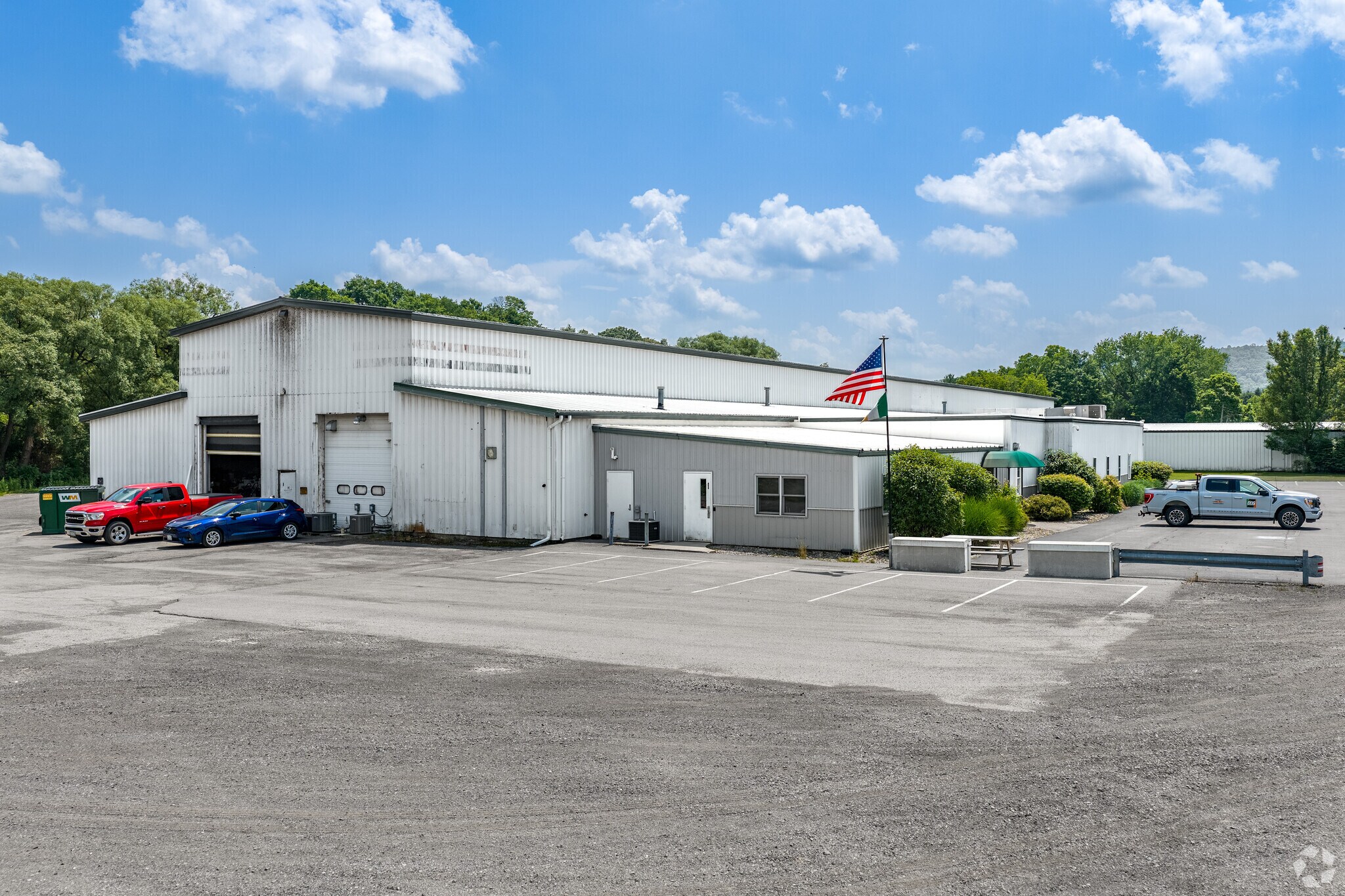 44 River St, Cortland, NY for lease Primary Photo- Image 1 of 51