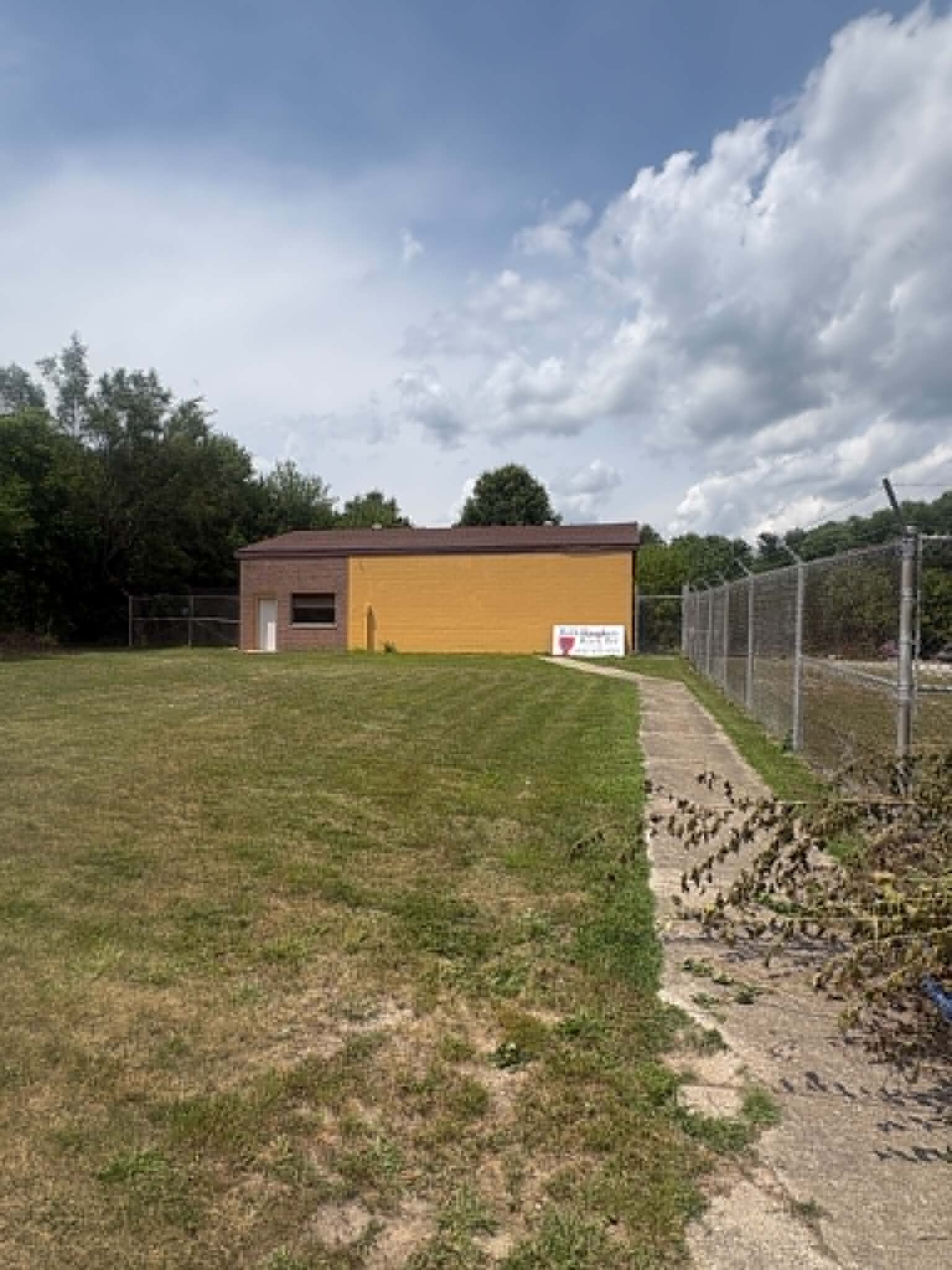 14447 IL-34, Benton, IL à vendre Photo principale- Image 1 de 4