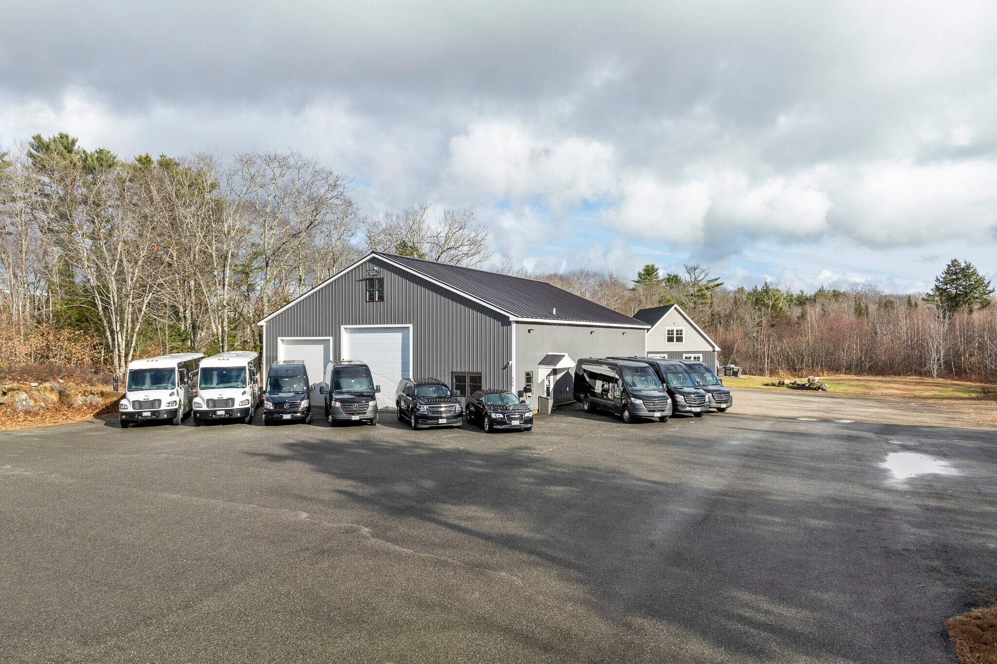 145 E Pond Rd, Nobleboro, ME à vendre Photo du bâtiment- Image 1 de 1