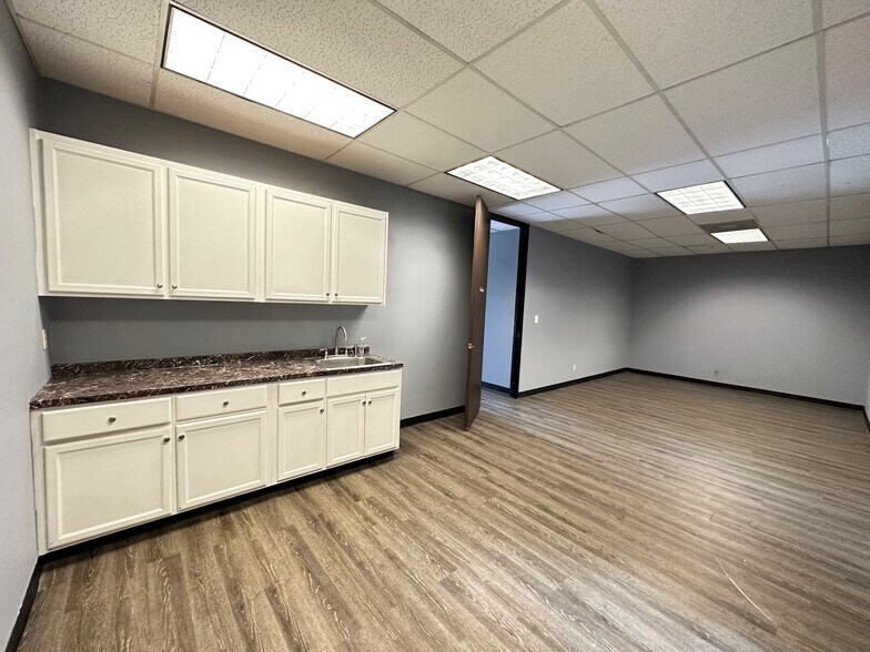 11421 Todd St, Houston, TX à vendre - Photo intérieure - Image 2 de 8