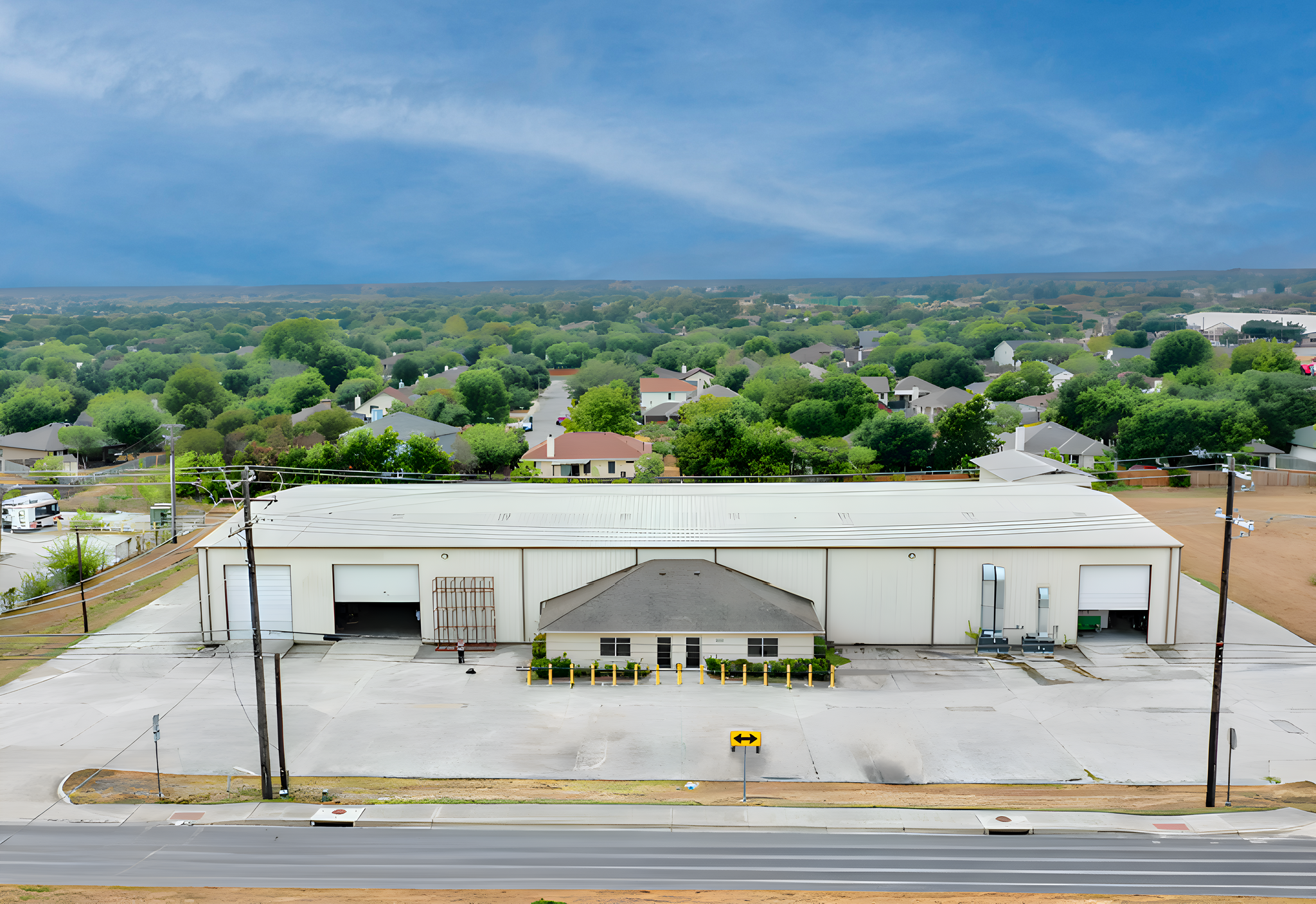 1080 Bunton Creek Rd, Kyle, TX à louer Photo principale- Image 1 de 4