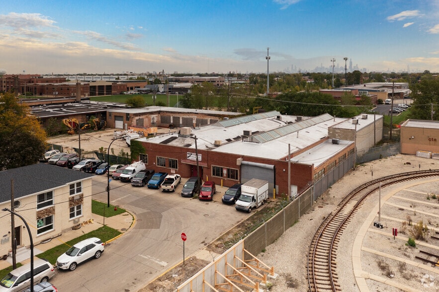 1859 S 55th Ave, Cicero, IL for lease - Building Photo - Image 2 of 18