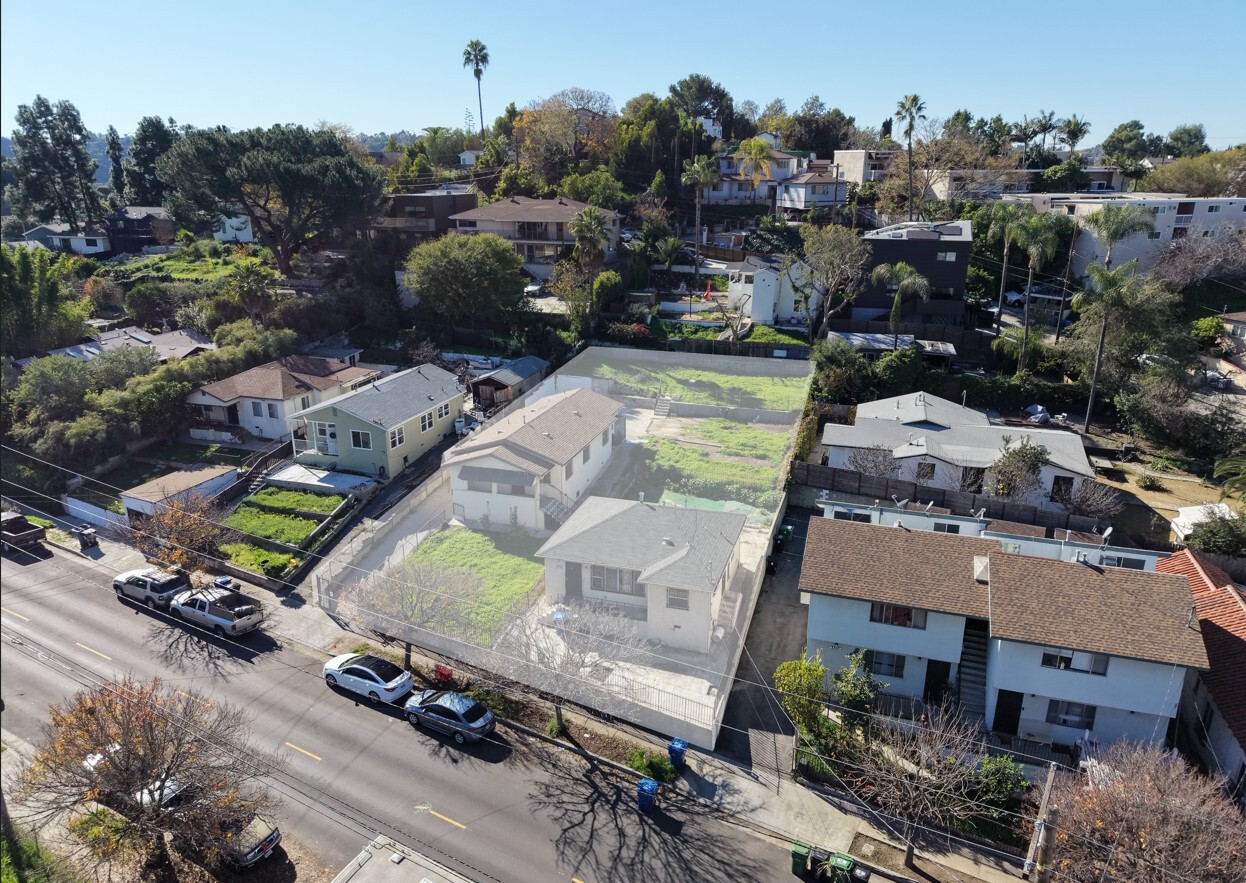 2302 W Avenue 33, Los Angeles, CA for sale Primary Photo- Image 1 of 9