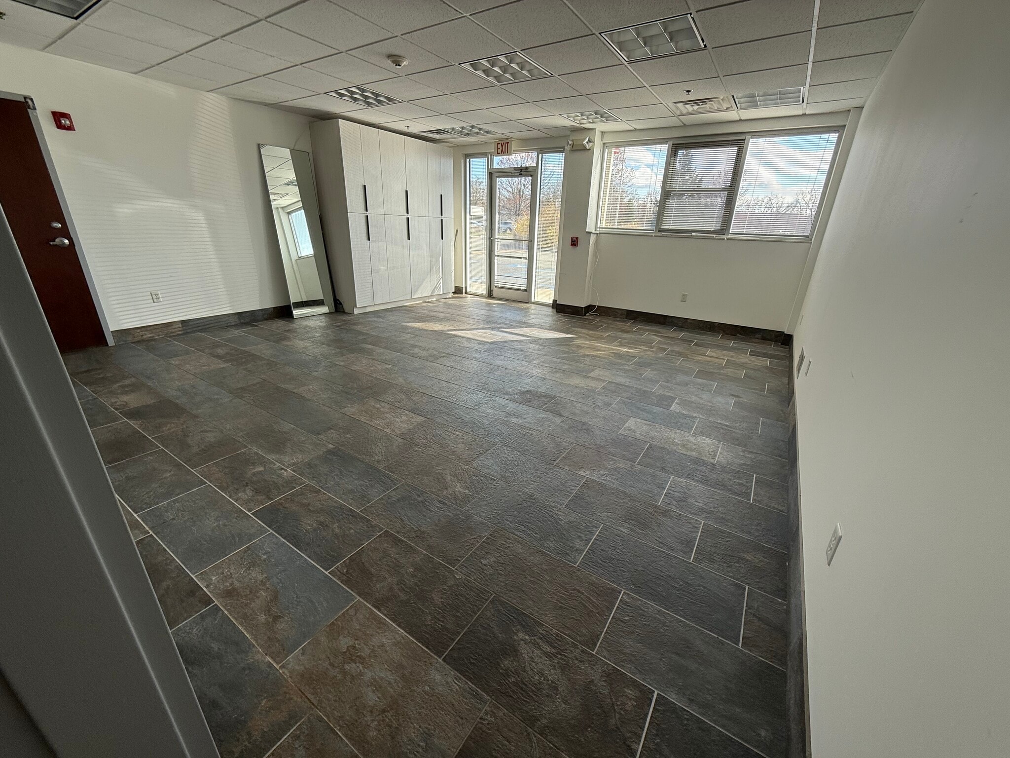 496 Temple Hill Rd, New Windsor Township, NY for lease Interior Photo- Image 1 of 3