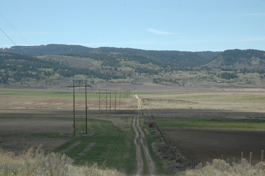 250 N 800 W, Tetonia, ID à vendre - Photo du bâtiment - Image 3 de 10