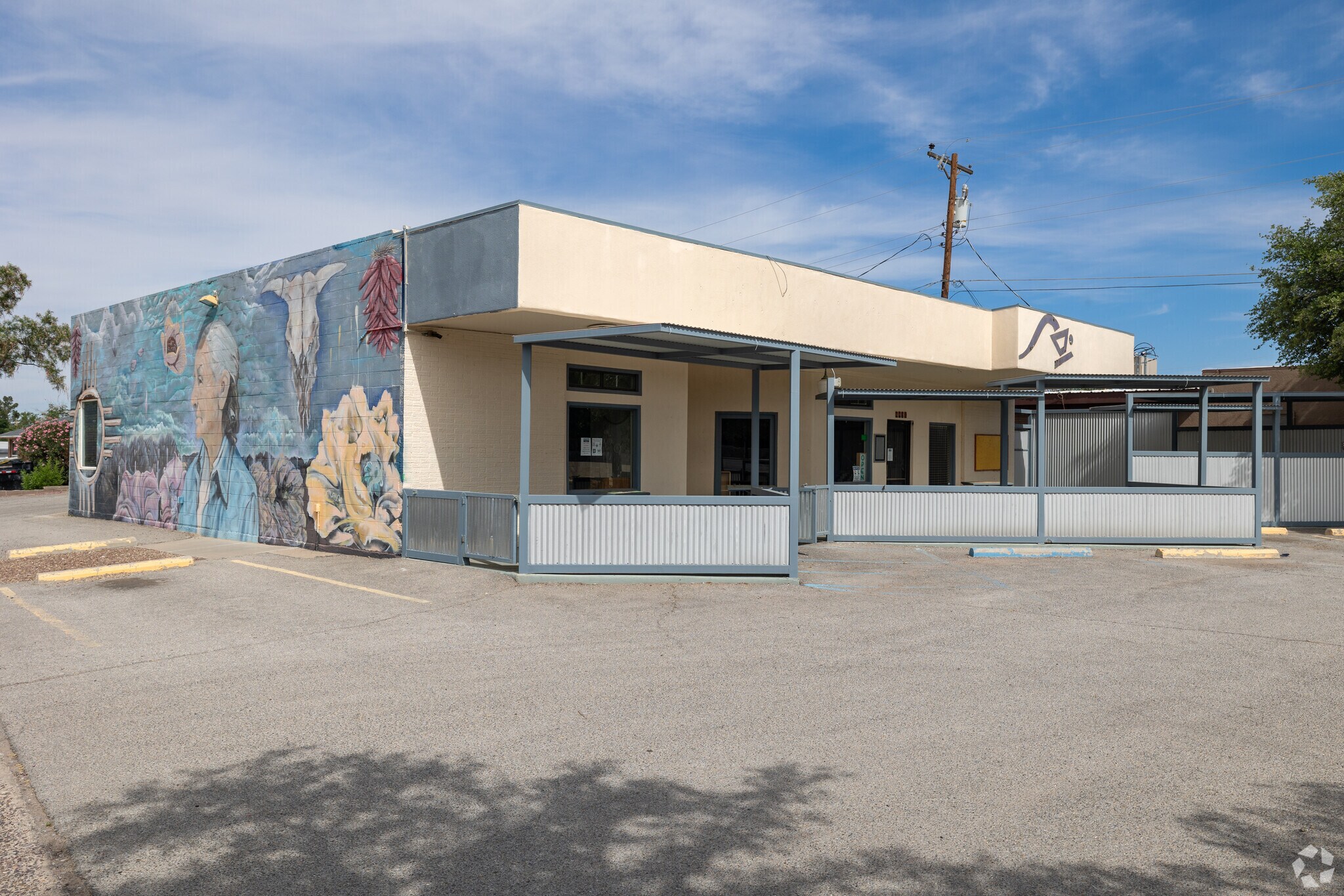 2260 S Locust St, Las Cruces, NM for lease Primary Photo- Image 1 of 3