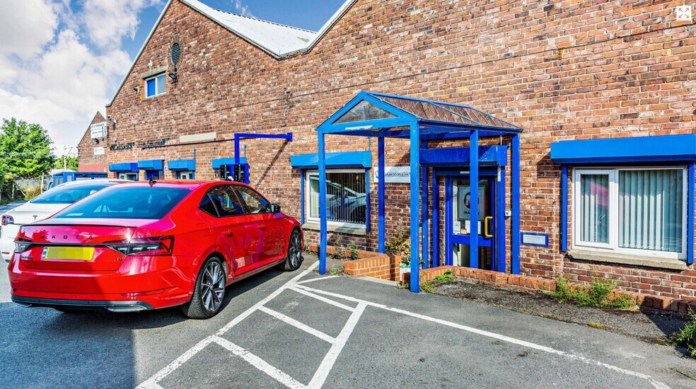 Station Ln, Birtley à louer - Photo du bâtiment - Image 2 de 2