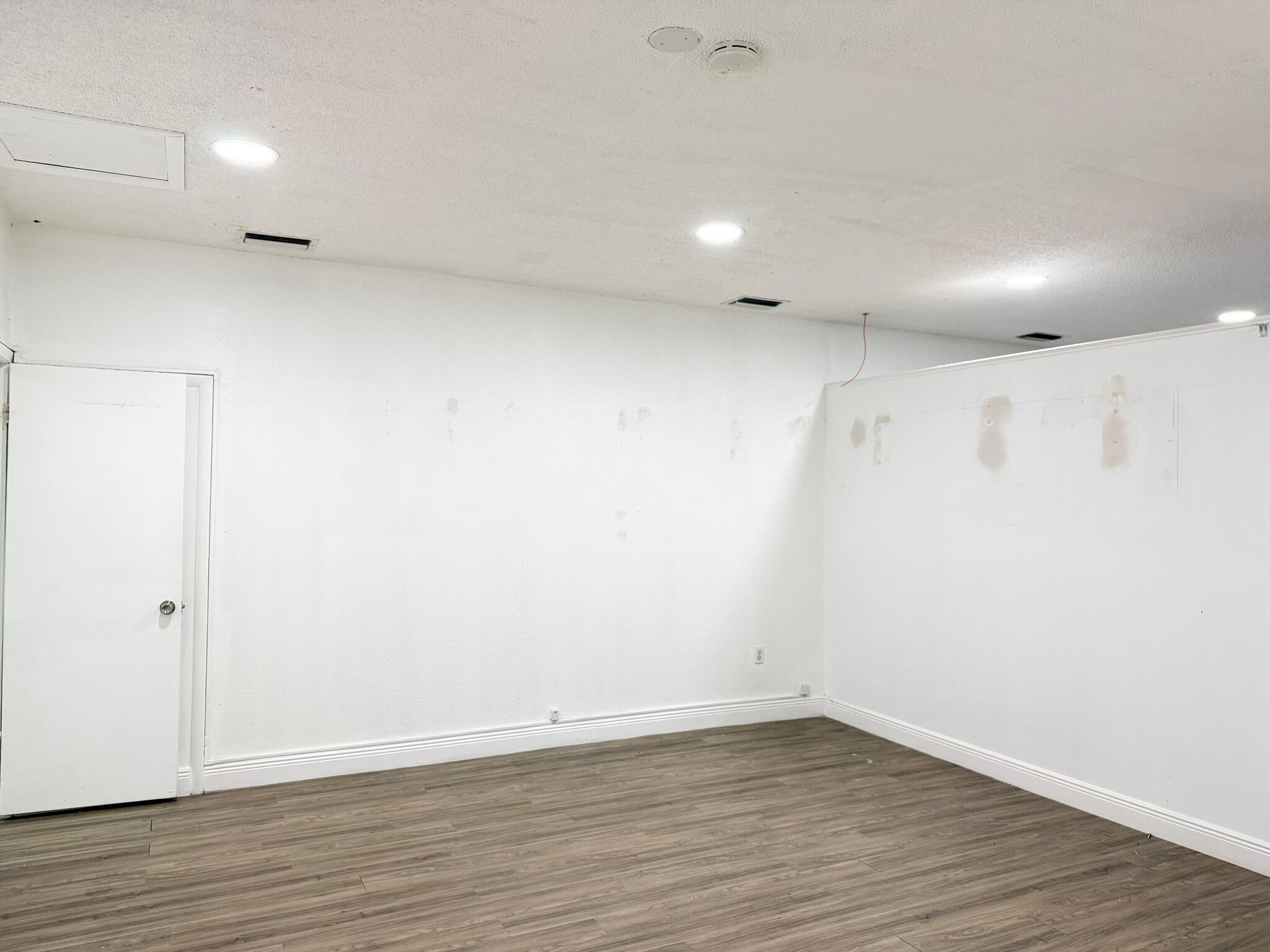 9260-9290 Hammocks Blvd, Miami, FL for lease Interior Photo- Image 1 of 8