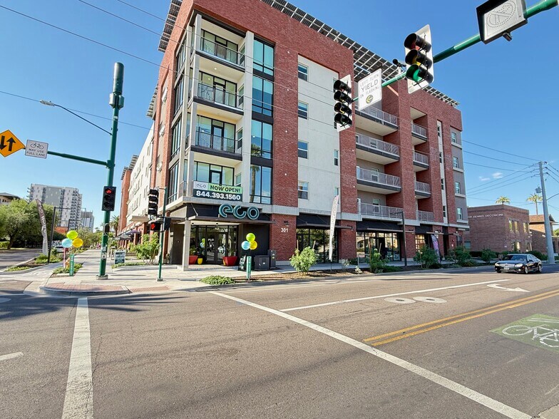 301 W Roosevelt St, Phoenix, AZ à louer - Photo du bâtiment - Image 2 de 40