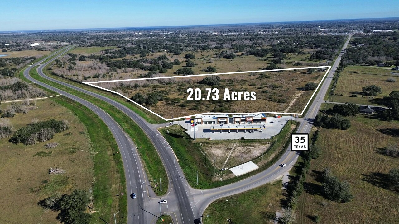 17930 -C Texas 35, West Columbia, TX for sale Primary Photo- Image 1 of 3