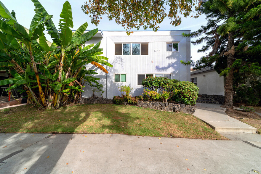 1323 11th St, Santa Monica, CA for sale - Building Photo - Image 1 of 1