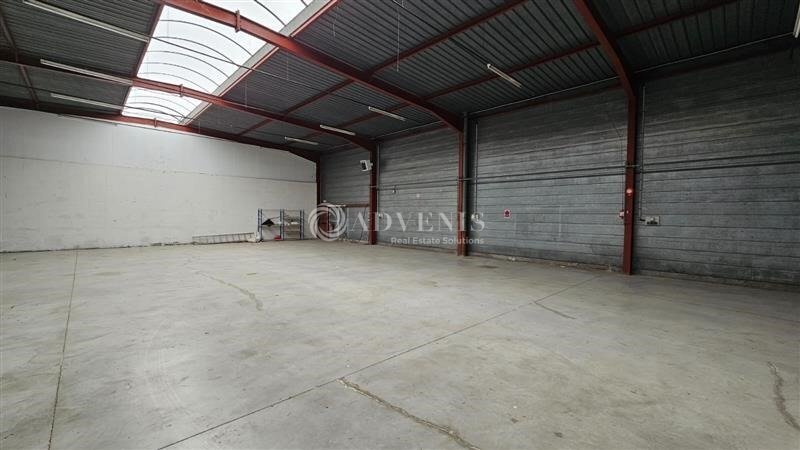 Industrial in Lesquin for lease - Building Photo - Image 2 of 5