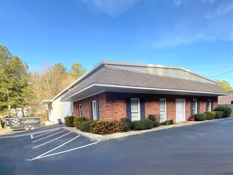 983 Yeager Pky, Pelham, AL à vendre - Photo du bâtiment - Image 2 de 5