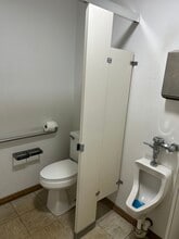 5640 SW 6th Pl, Ocala, FL for lease Building Photo- Image 1 of 8