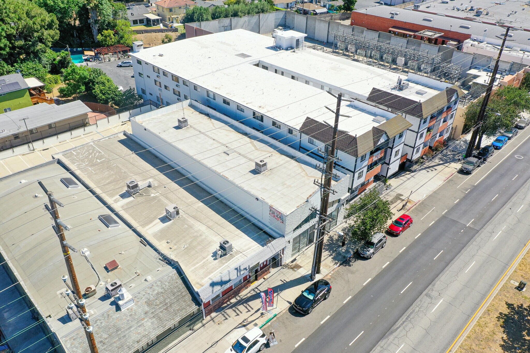 4136 Eagle Rock Blvd, Los Angeles, CA à vendre Photo du bâtiment- Image 1 de 28