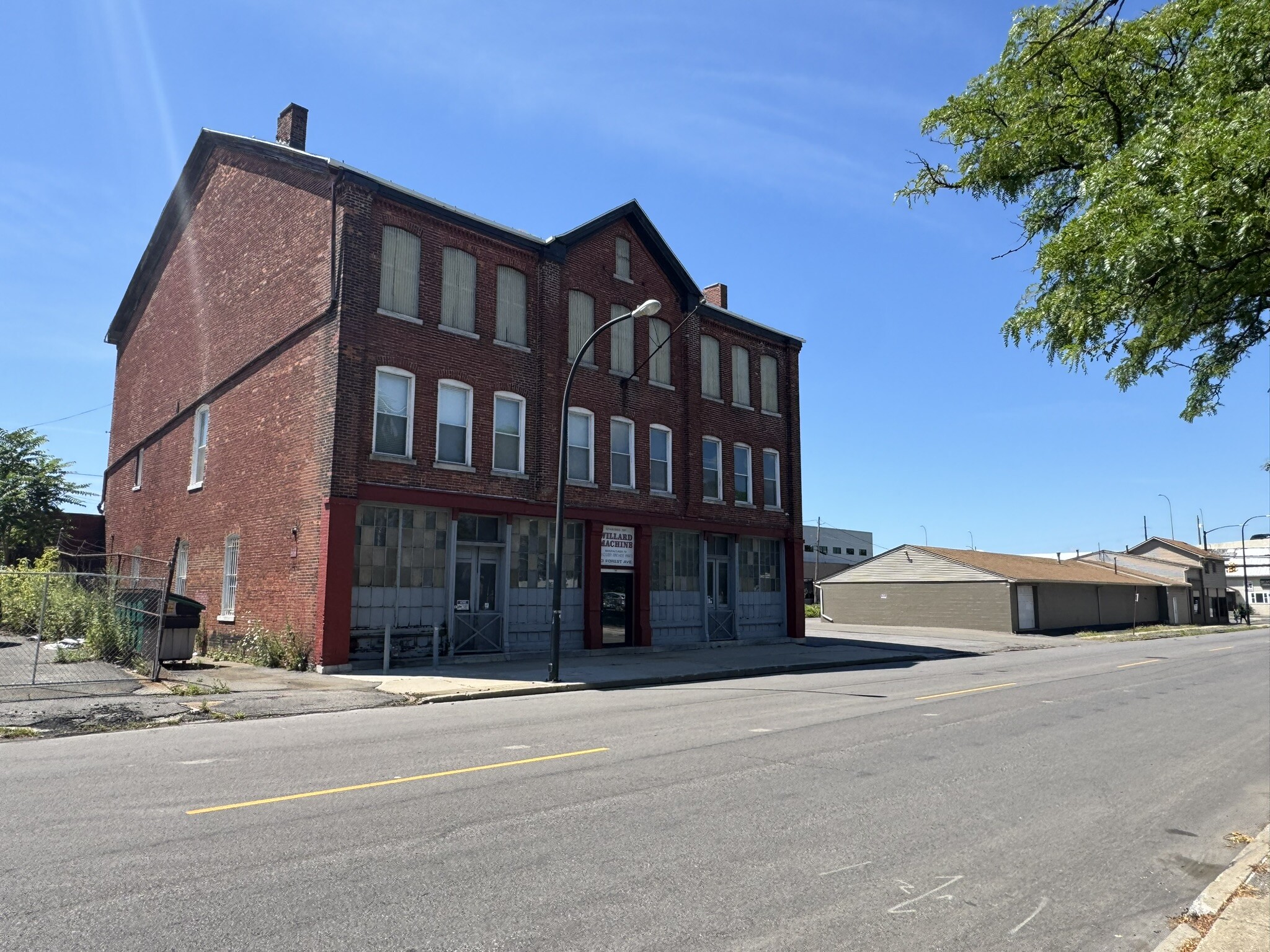 1583 Niagara St, Buffalo, NY for sale Primary Photo- Image 1 of 37