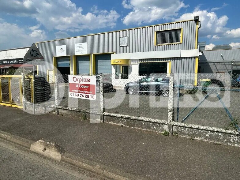 Bureau dans Brétigny-sur-Orge à louer - Photo du bâtiment - Image 1 de 5