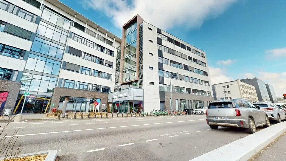 Office in Lyon for lease Building Photo- Image 1 of 9