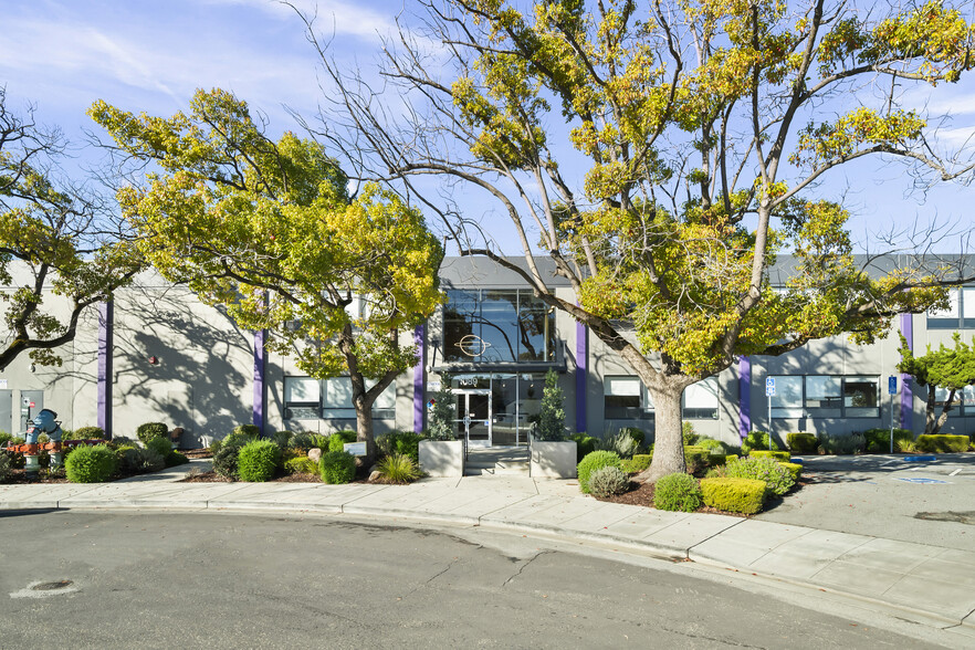 1089 Mills Way, Redwood City, CA for lease - Building Photo - Image 3 of 7