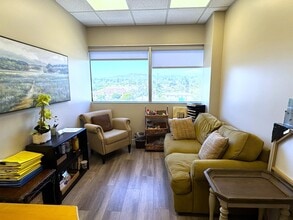 2730 Wilshire Blvd, Santa Monica, CA for lease Interior Photo- Image 2 of 4