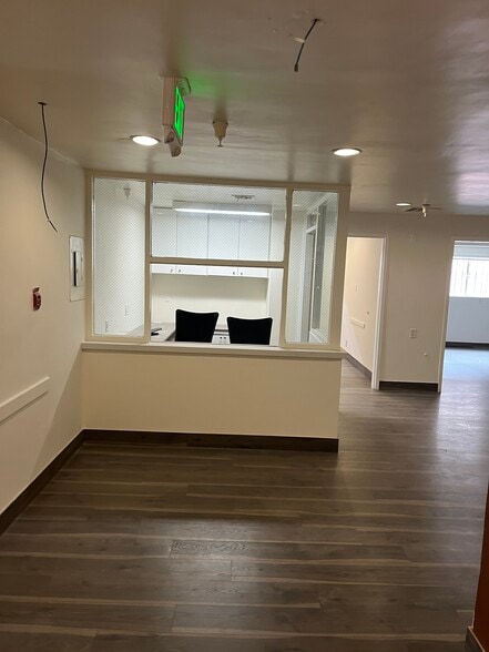 5860-5862 Avalon Blvd, Los Angeles, CA à louer - Photo intérieure - Image 2 de 15