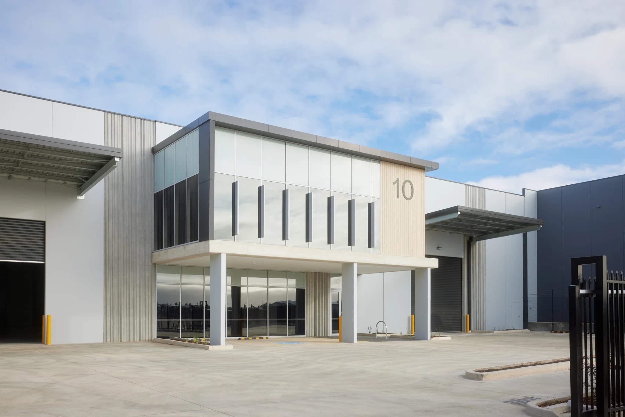 6 Industry Pl, Corio for lease Building Photo- Image 1 of 5