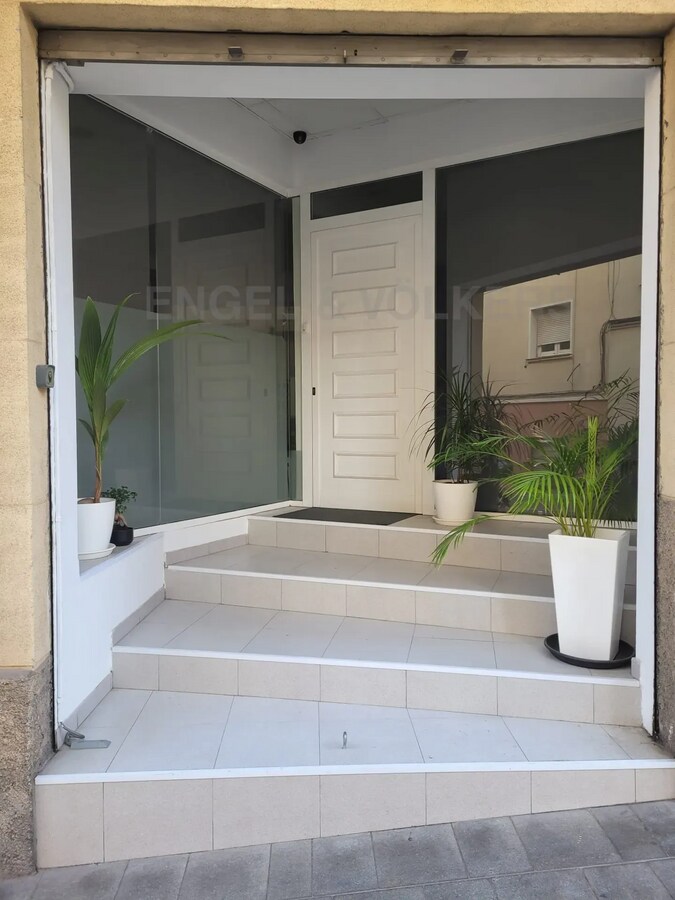 Carrer Creu, Sant Just Desvern, BAR 08960 - - - Interior Photo - Image 1 of 8