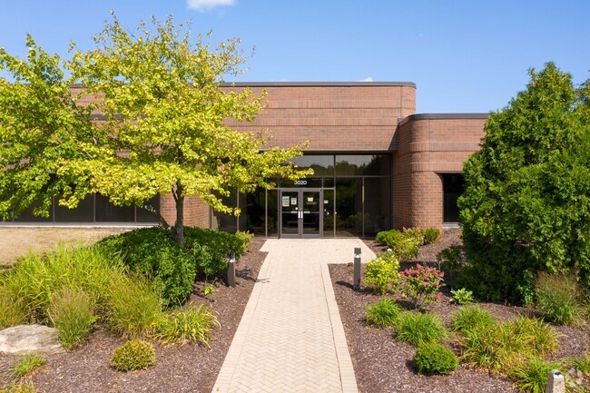 More details for 3020 Woodcreek Dr, Downers Grove, IL - Office for Lease