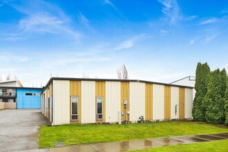 2228 Queen St, Bellingham, WA for lease Building Photo- Image 2 of 12