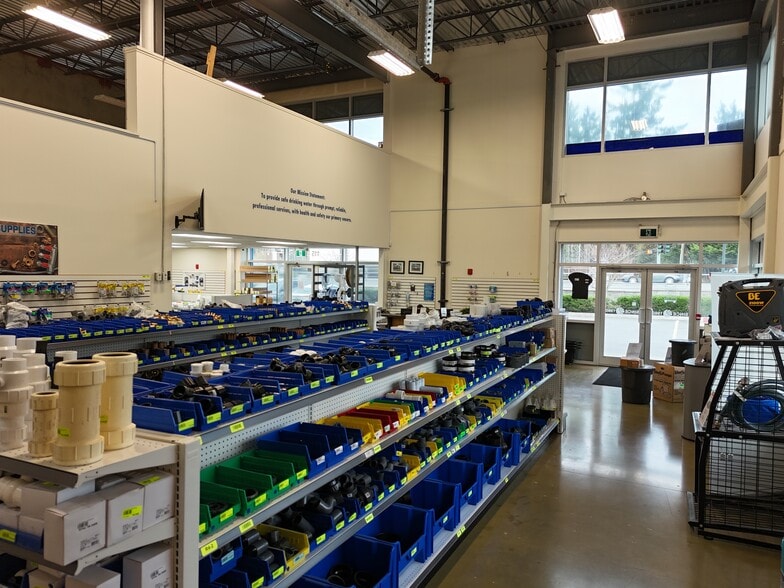 23184 Fraser Hwy, Langley, BC for lease - Building Photo - Image 3 of 6