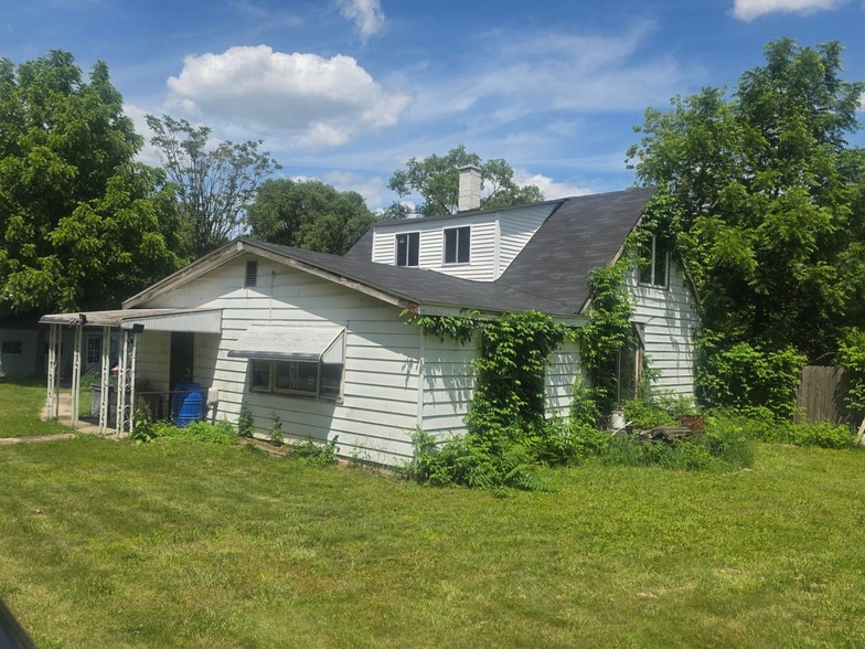3253 Minnesota St, Gary, IN for sale - Building Photo - Image 3 of 8