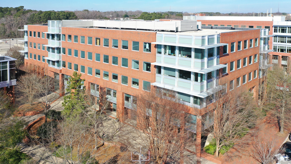 920 Main Campus Dr, Raleigh, NC à vendre - Photo du b timent - Image 1 de 1