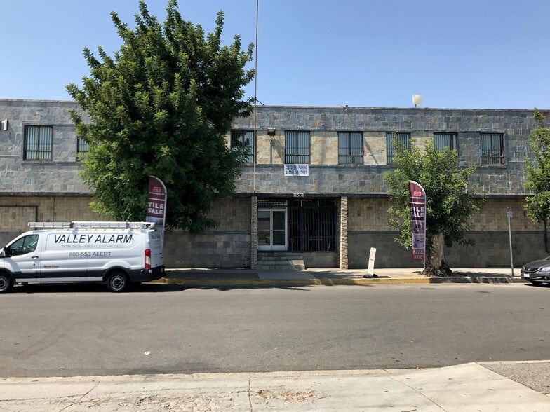 11501 Hart St, North Hollywood, CA à louer - Photo du bâtiment - Image 2 de 10