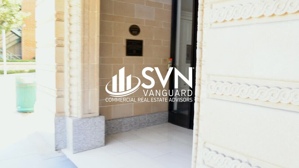 110 E Wilshire Ave, Fullerton, CA à louer - Vidéo sur l’inscription commerciale - Image 2 de 21