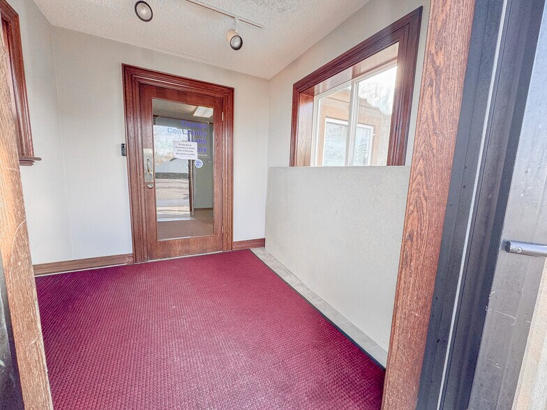 2119 W Genesee Street Rd, Auburn, NY à louer - Photo du bâtiment - Image 2 de 17