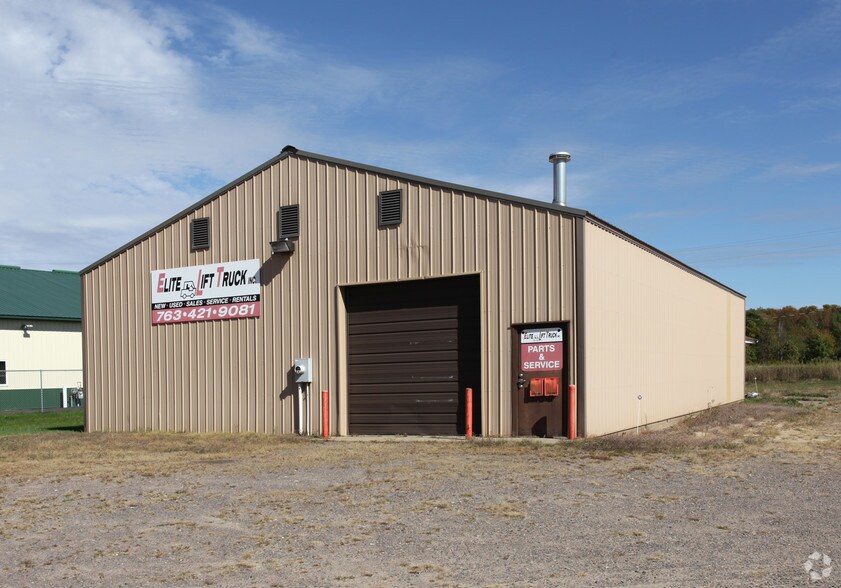 25375 Us Highway 169 NW, Zimmerman, MN à vendre - Photo principale - Image 1 de 2