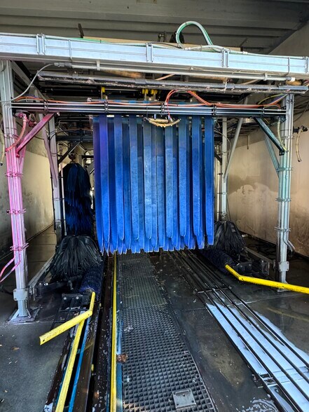 31585 Canyon Estates Dr, Lake Elsinore, CA à vendre - Photo intérieure - Image 2 de 11