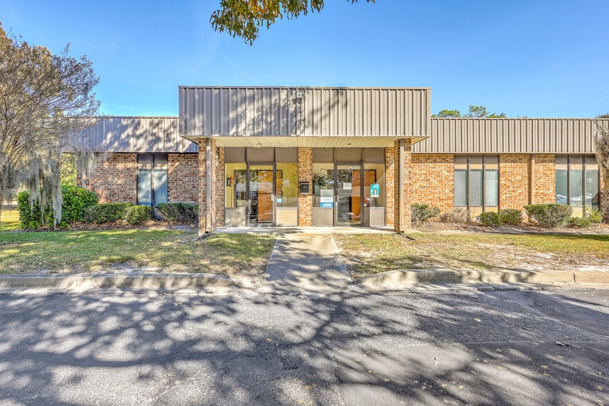 415 Robertson Blvd, Walterboro, SC for sale - Primary Photo - Image 1 of 8