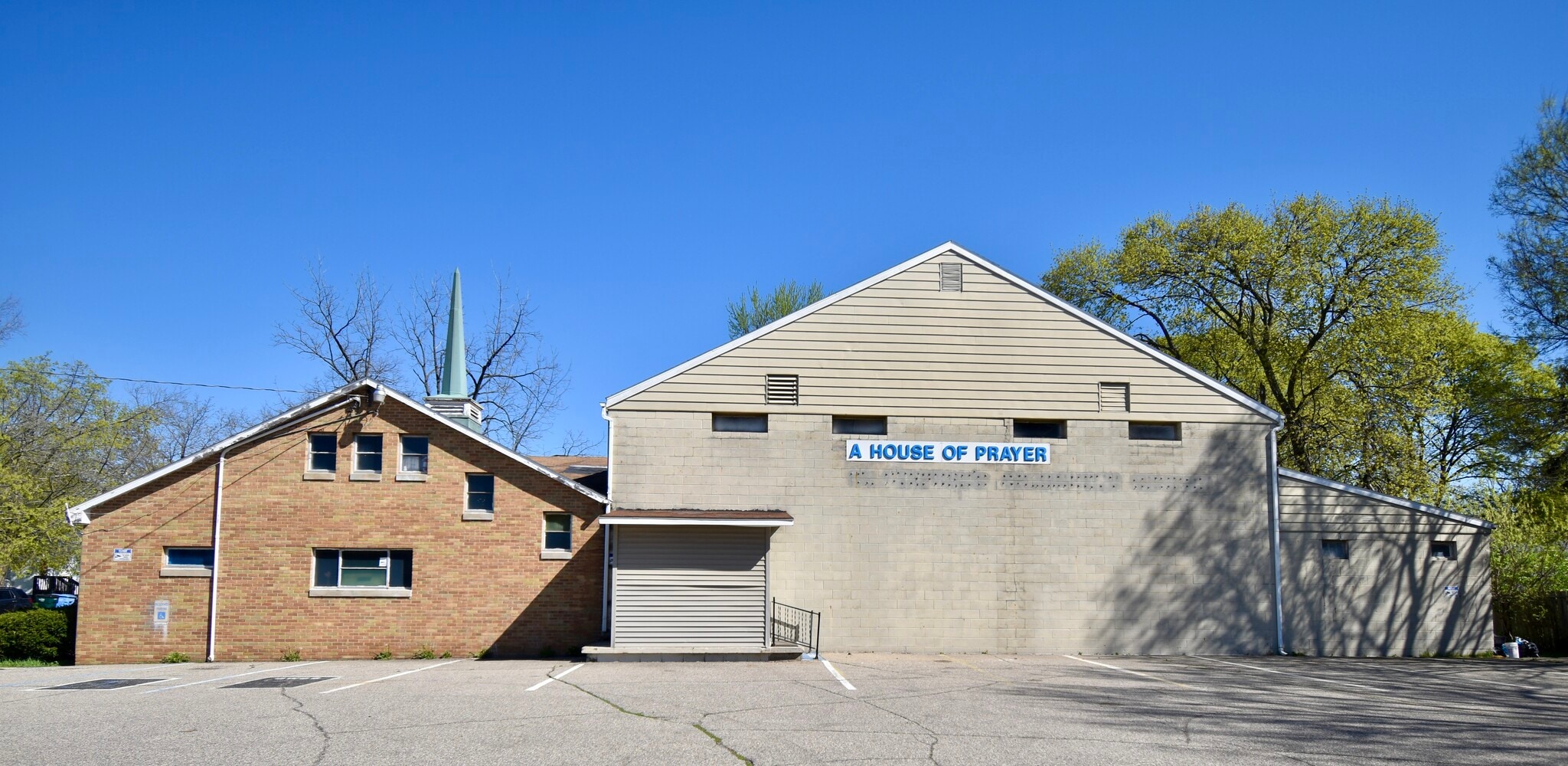 818 N Jenison Ave, Lansing, MI for sale Primary Photo- Image 1 of 10