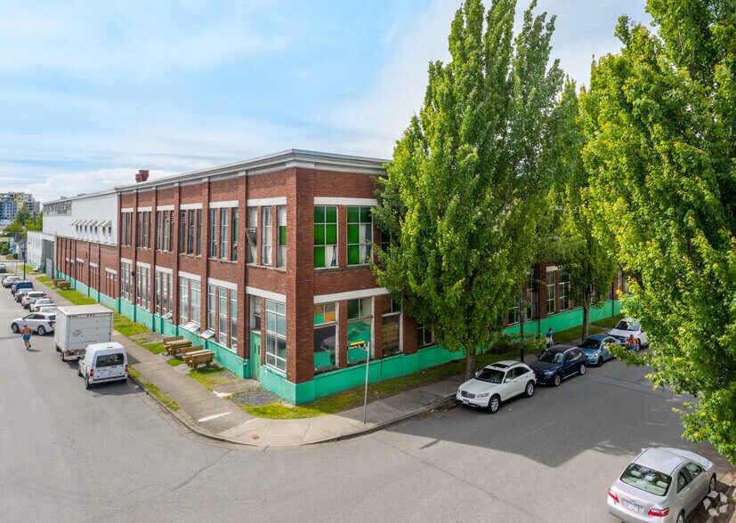 5 4th Ave W, Vancouver, BC for lease - Building Photo - Image 2 of 13