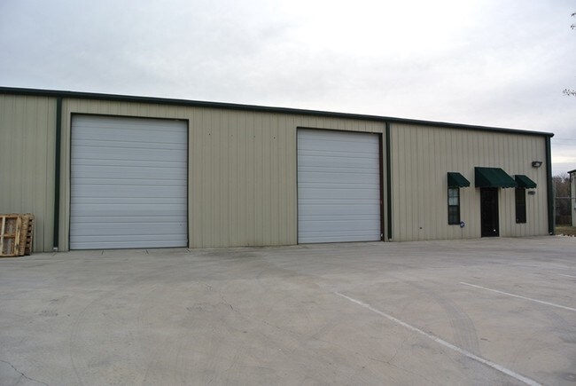 More details for 5930 Lookout Bnd, San Antonio, TX - Industrial for Lease