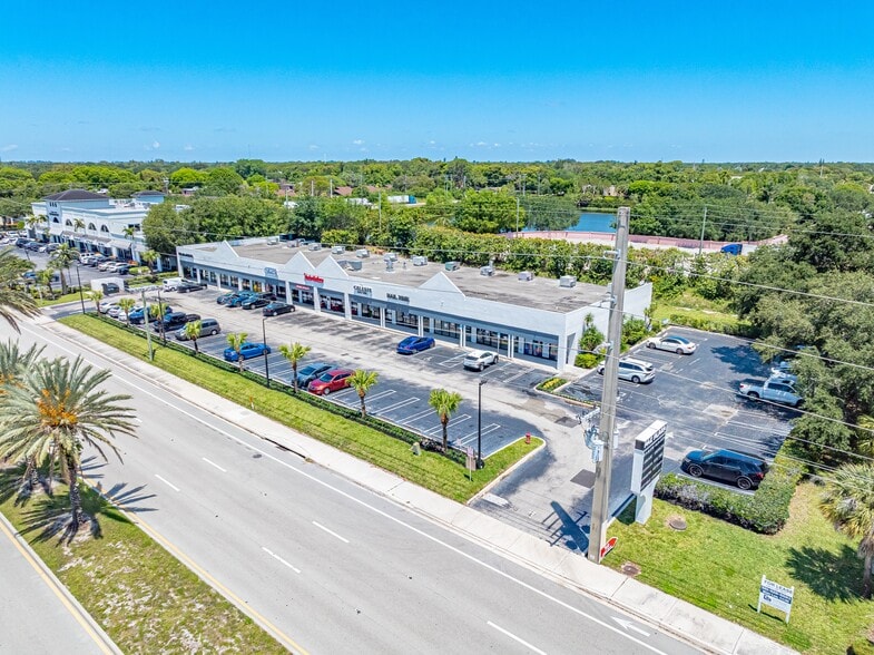 3301 W Boynton Beach Blvd, Boynton Beach, FL for sale - Building Photo - Image 2 of 14