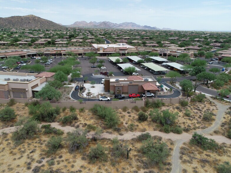 Scottsdale Rd, Scottsdale, AZ à louer - Photo du bâtiment - Image 3 de 3