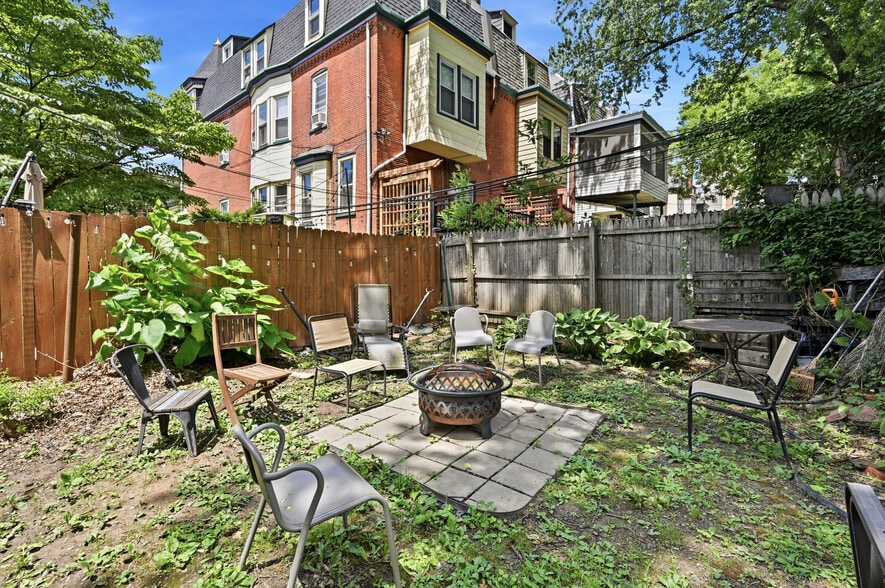 807 S 49th St, Philadelphia, PA for sale - Building Photo - Image 2 of 23