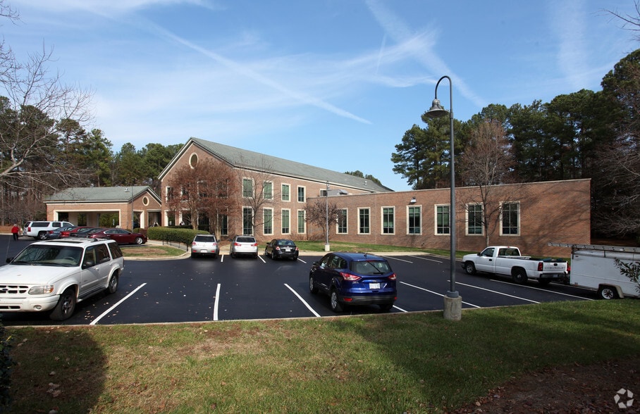 3604 Bush St, Raleigh, NC for lease - Primary Photo - Image 1 of 5