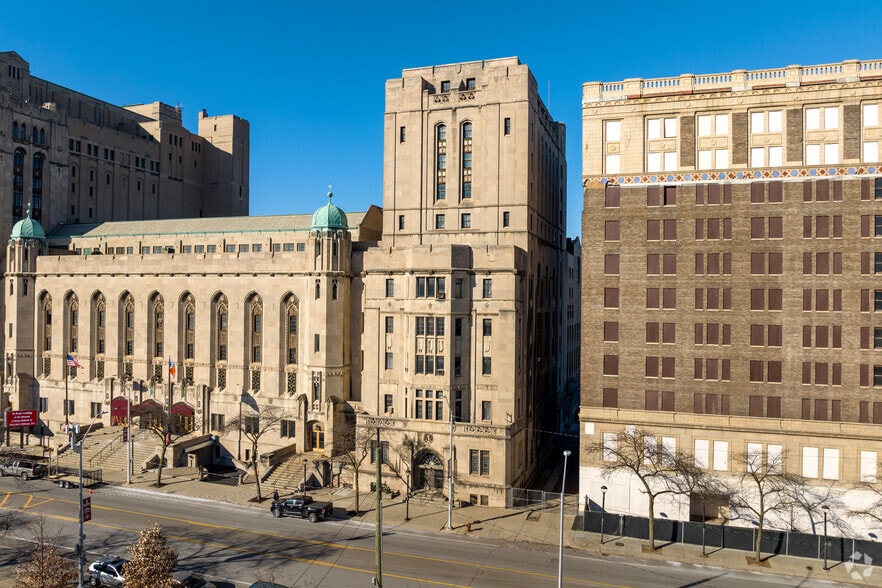 434 Temple St, Detroit, MI à vendre - Photo du bâtiment - Image 1 de 5