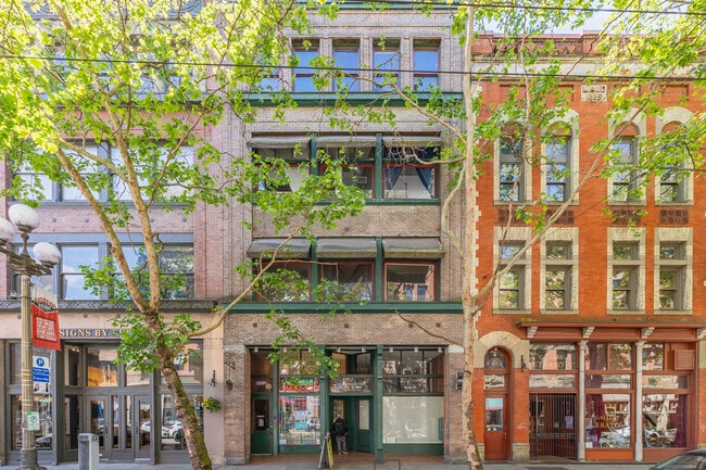 Plus de détails pour 313 1st Ave S, Seattle, WA - Bureau à louer
