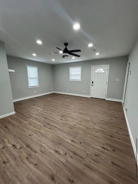 1430 Congress St, Lafayette, IN for lease - Building Photo - Image 3 of 7