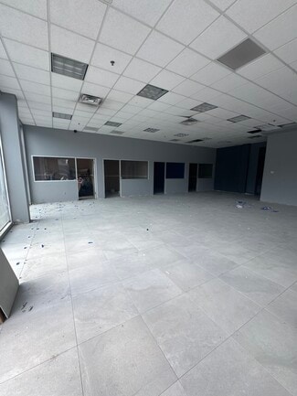 More details for 2695 Richmond Ter, Staten Island, NY - Industrial for Lease